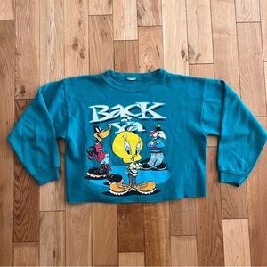 Vintage 1990s Looney Toons Turquoise Crewneck Sweatshirt Cut Cropped Size S